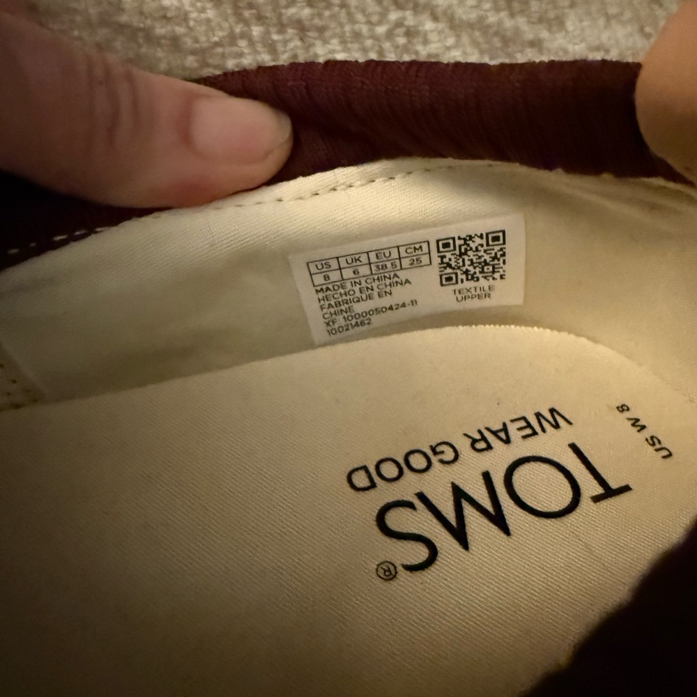 Toms Burgandy Slip-On Shoes - Picture 4 of 4